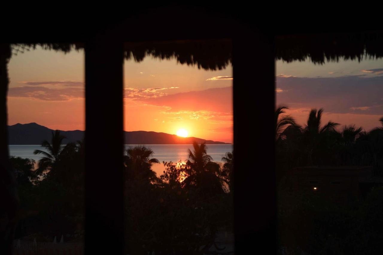 Nomada Hotel La Ventana エクステリア 写真